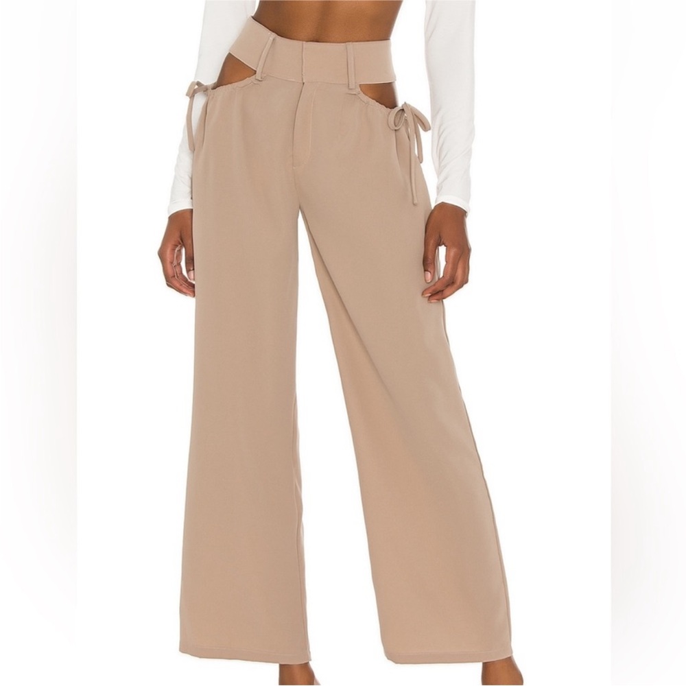 Revolve Superdown Benny Cut Out Pants - Khaki